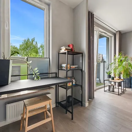 Rentplanet - Natolin アパート